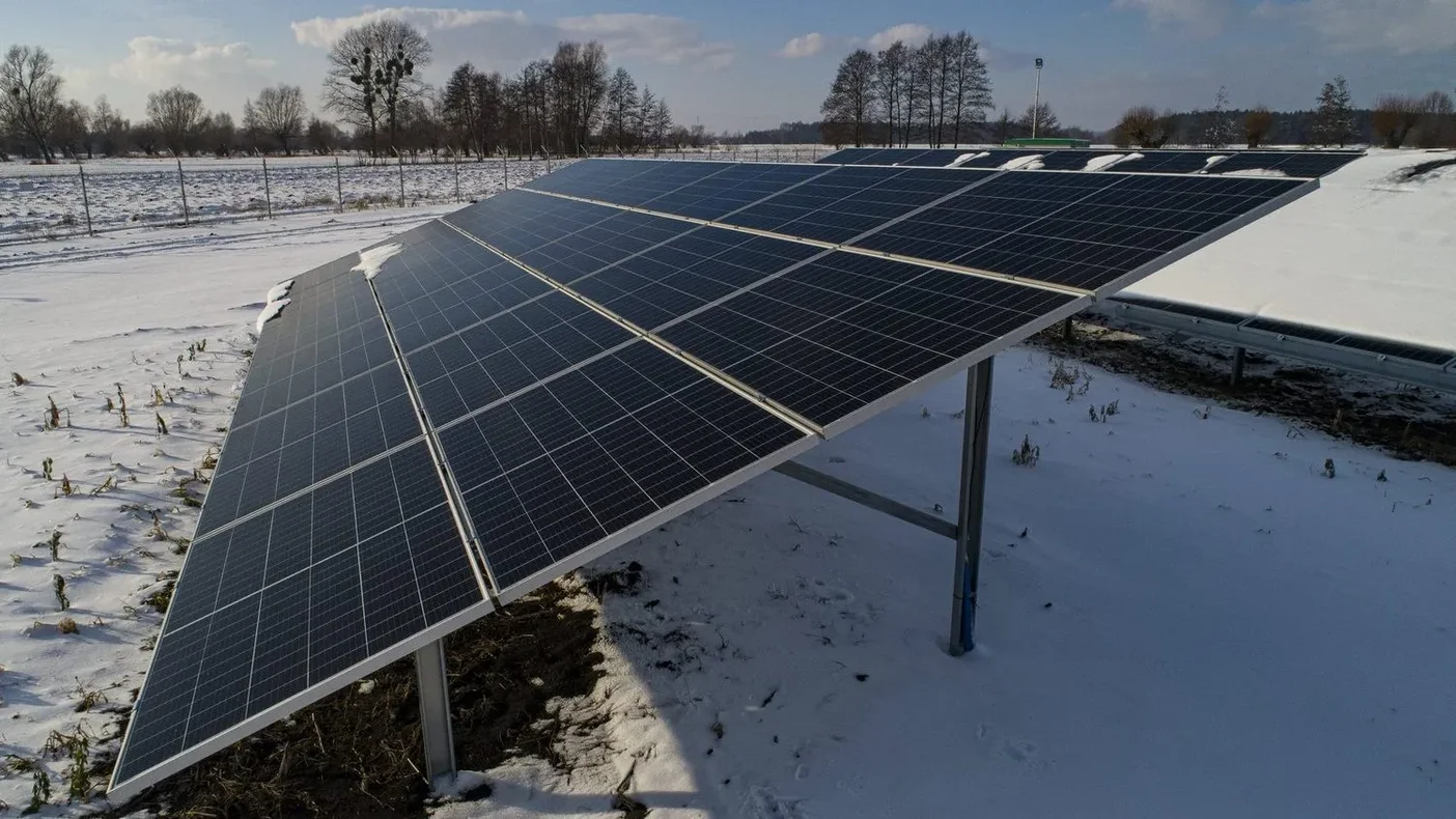 Przykład instalacji fotowoltaicznej gruntowej dla branży spożywczej