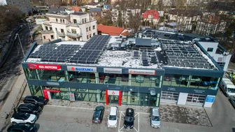 Car dealer Wojtanowicz i fotowoltaika na dachu